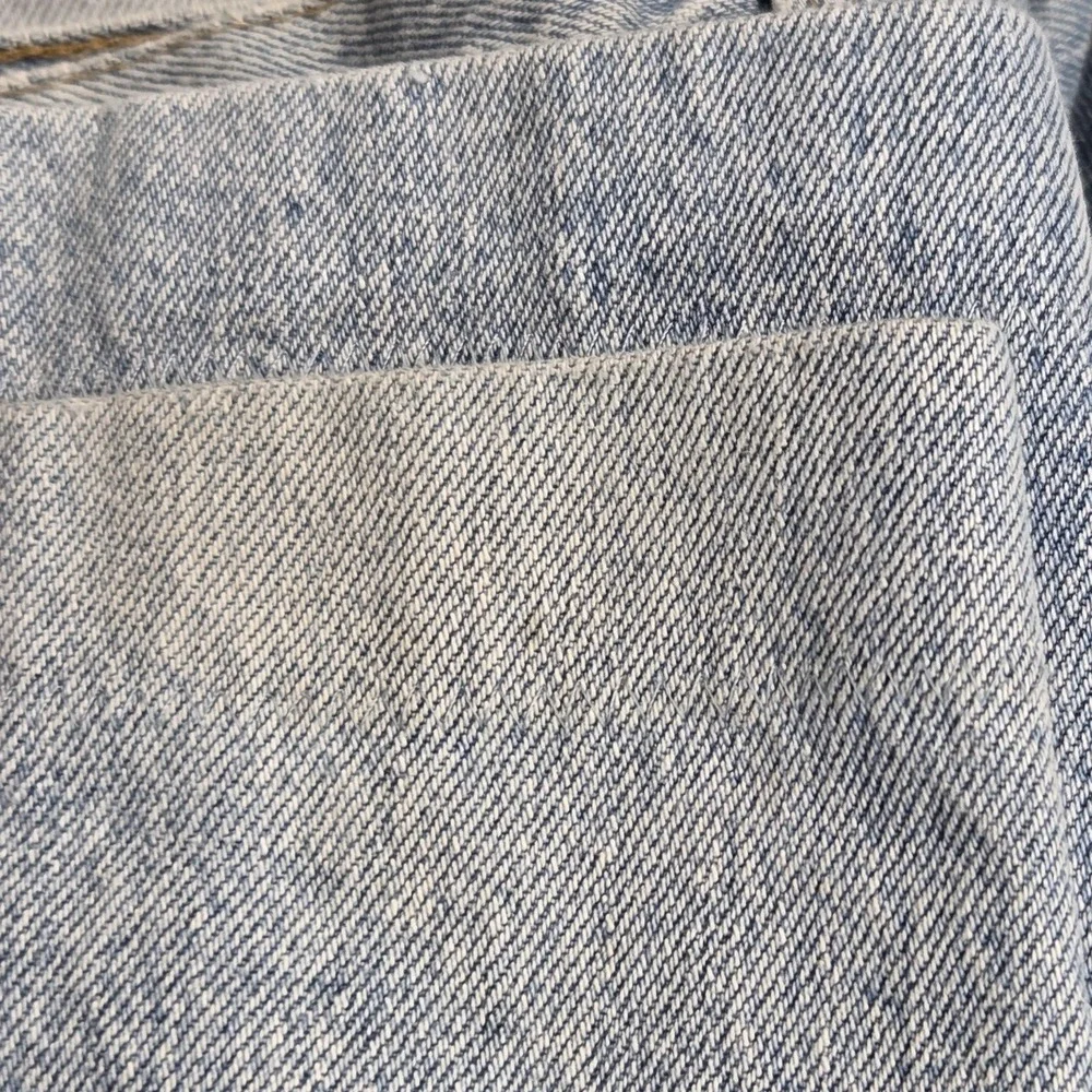 Levis 11203 important
